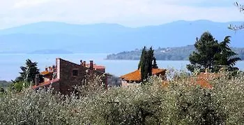 Borgo Cenaioli * Magione